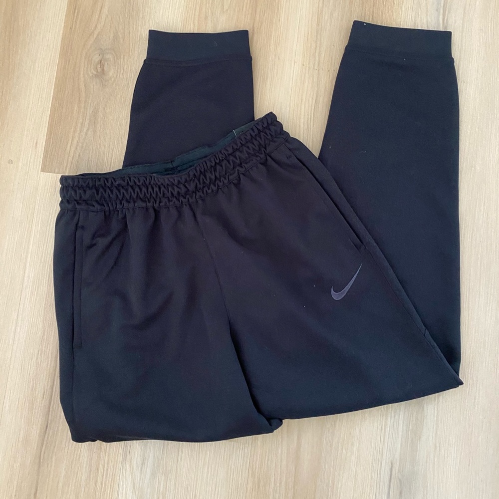 NWT Men’s Nike joggers black